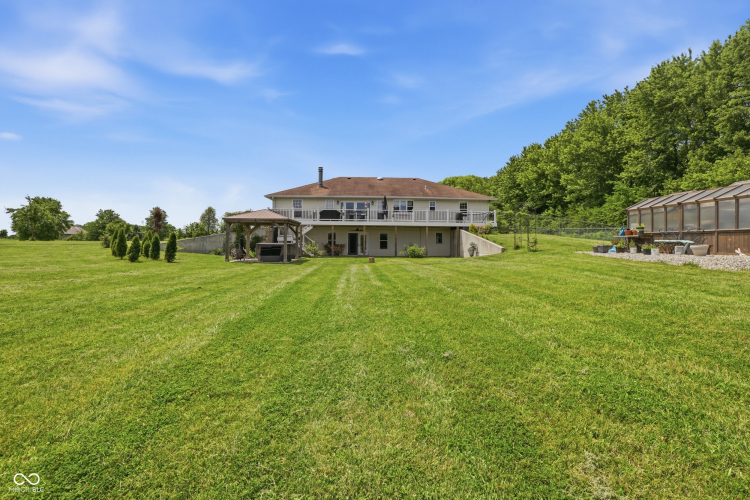 Listing Image 33