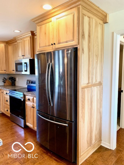 Listing Image 21