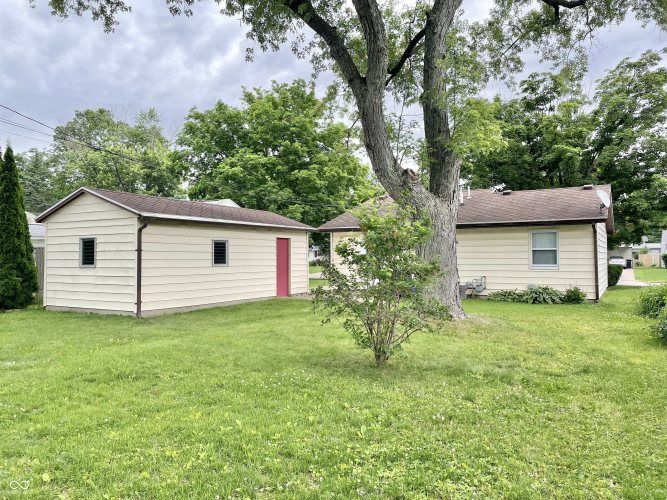 Listing Image 7