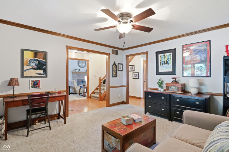 Listing Image 11