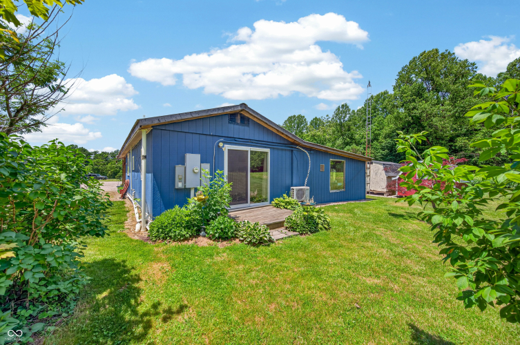 Listing Image 44