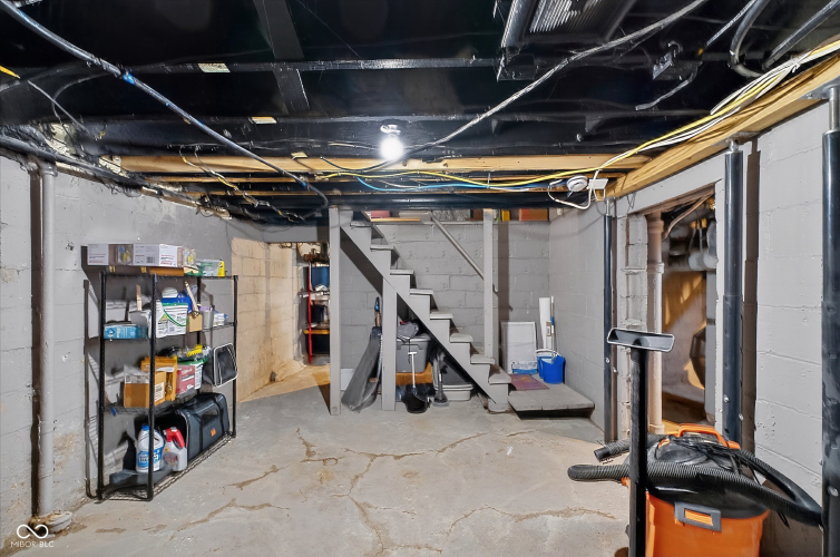 Listing Image 29
