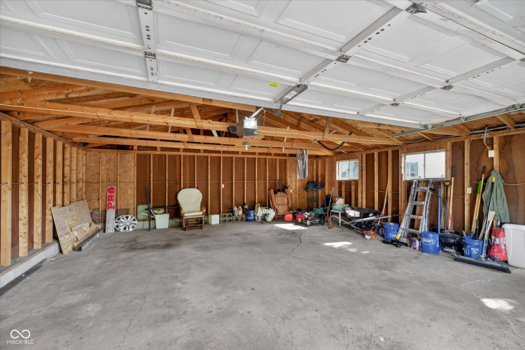 Listing Image 37