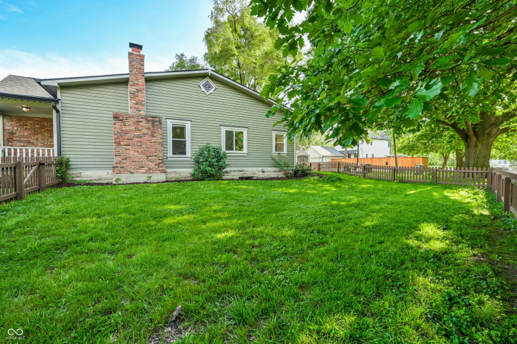 Listing Image 18