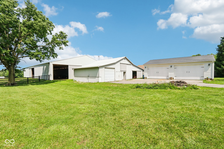 Listing Image 38