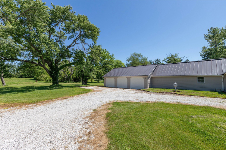 Listing Image 29