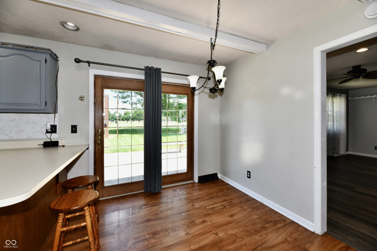 Listing Image 25