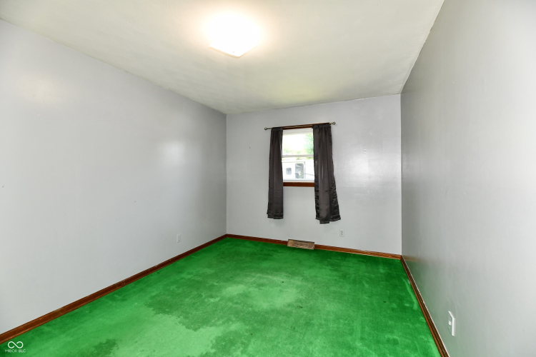 Listing Image 48