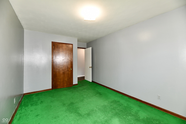 Listing Image 49