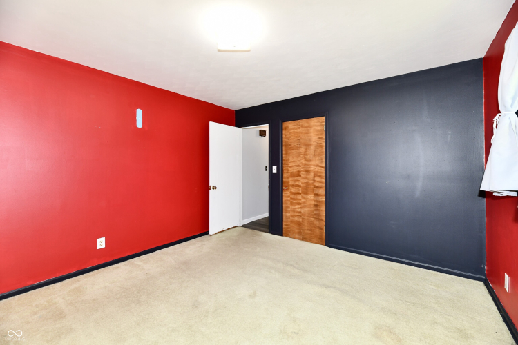 Listing Image 52