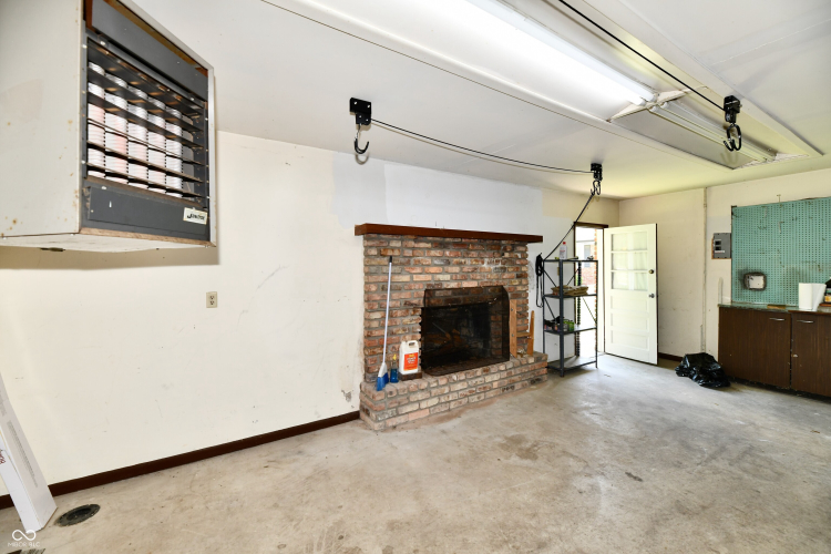 Listing Image 55