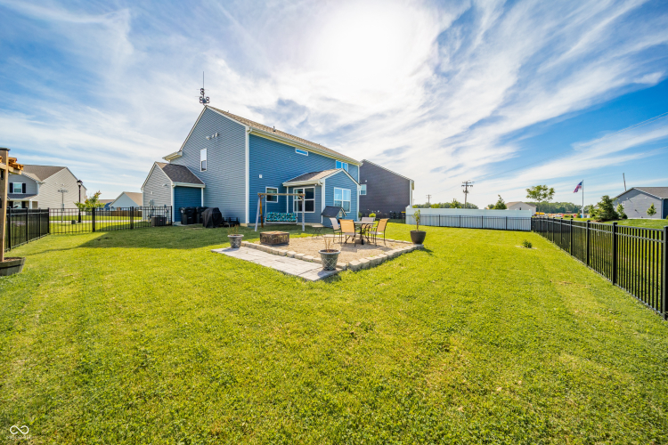 Listing Image 42