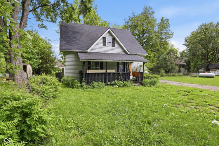 Listing Image 7