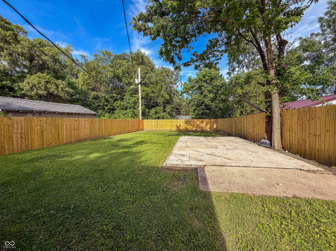 Listing Image 20
