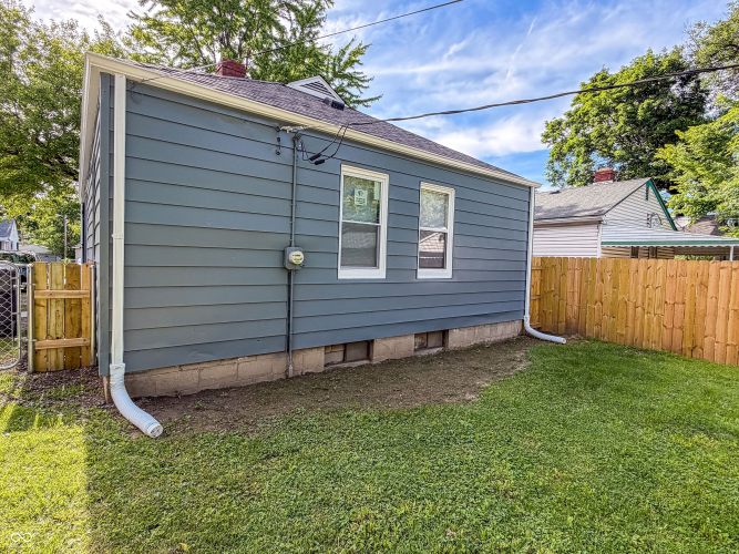 Listing Image 22
