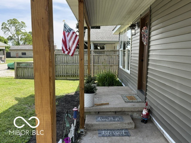 Listing Image 3