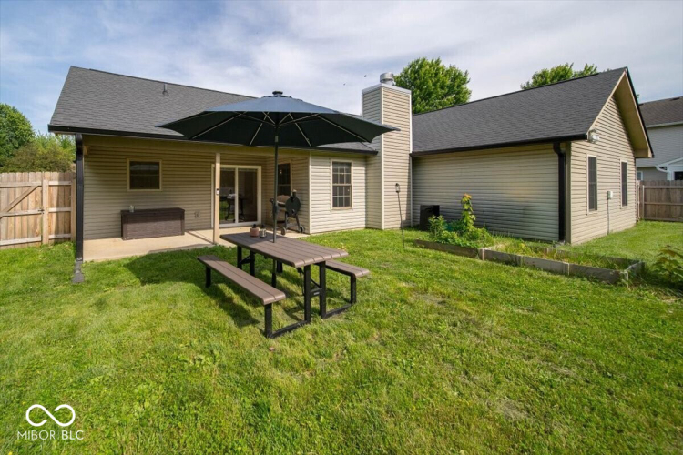 Listing Image 23