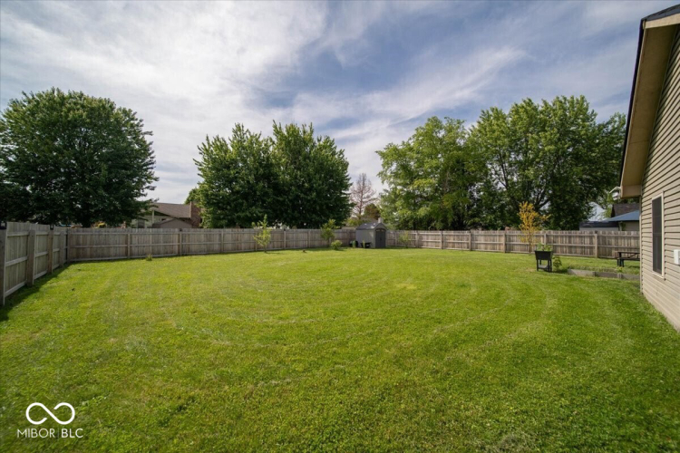 Listing Image 24