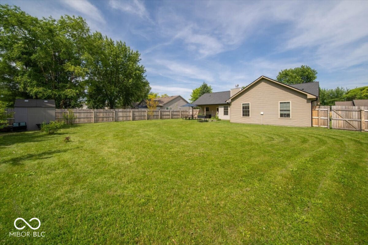 Listing Image 25