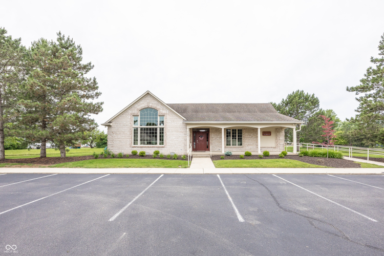 Listing Image 25