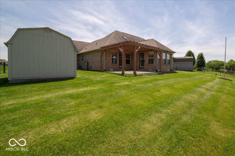 Listing Image 48