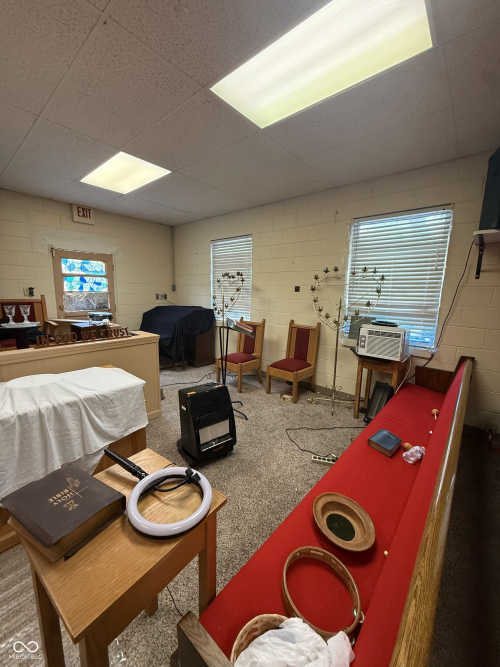 Listing Image 9