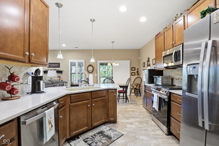 Listing Image 9