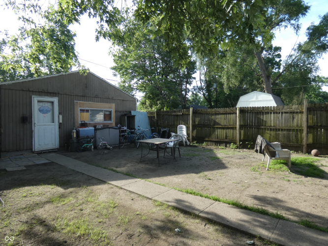 Listing Image 13