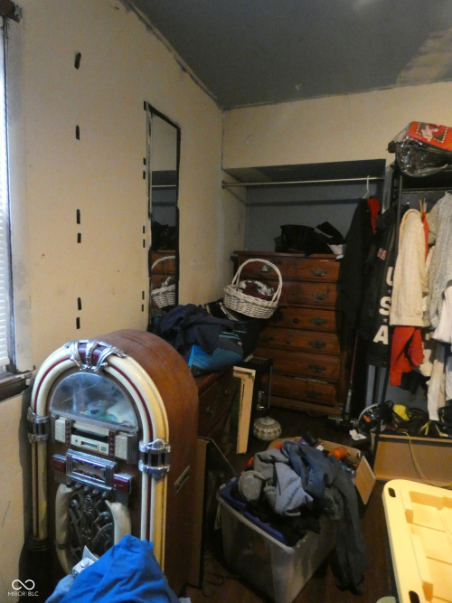 Listing Image 27