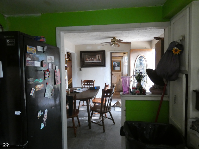 Listing Image 36