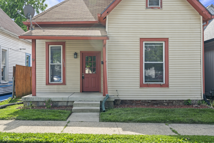 Listing Image 3