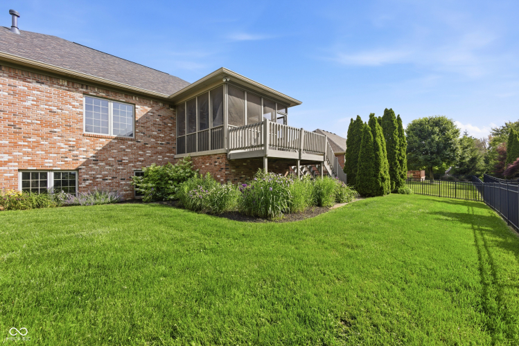 Listing Image 53