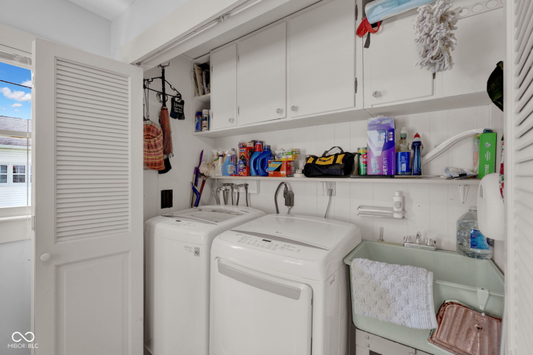 Listing Image 18