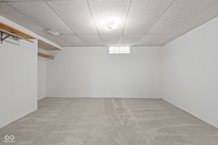Listing Image 29