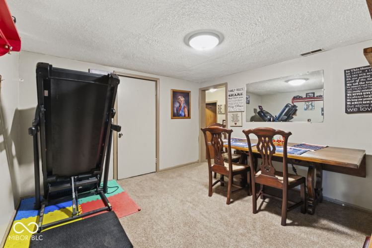 Listing Image 24