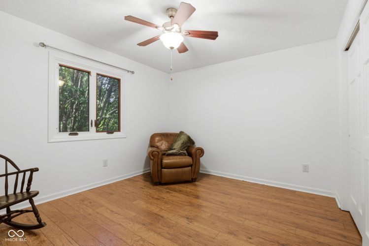 Listing Image 51