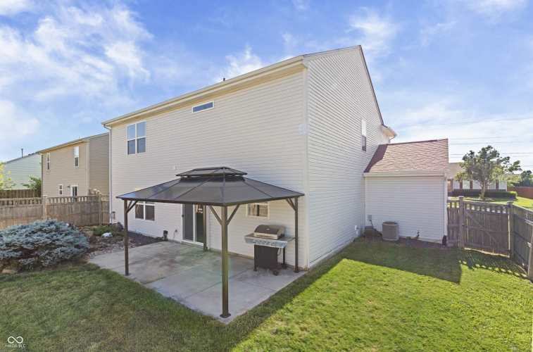 Listing Image 2
