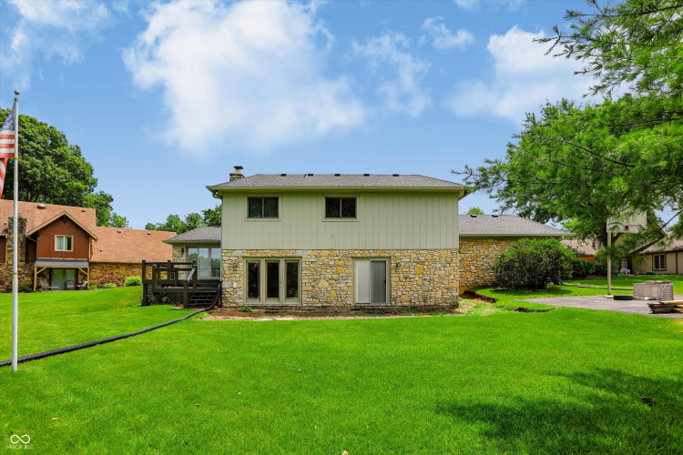 Listing Image 44