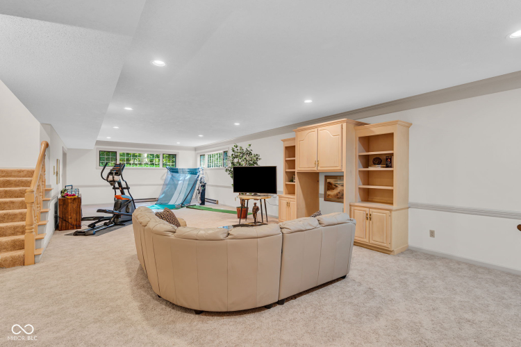 Listing Image 65