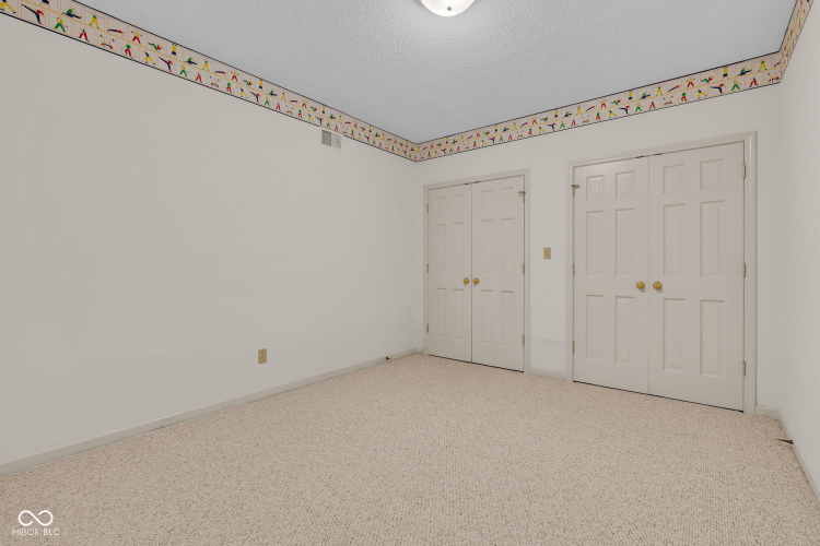 Listing Image 70
