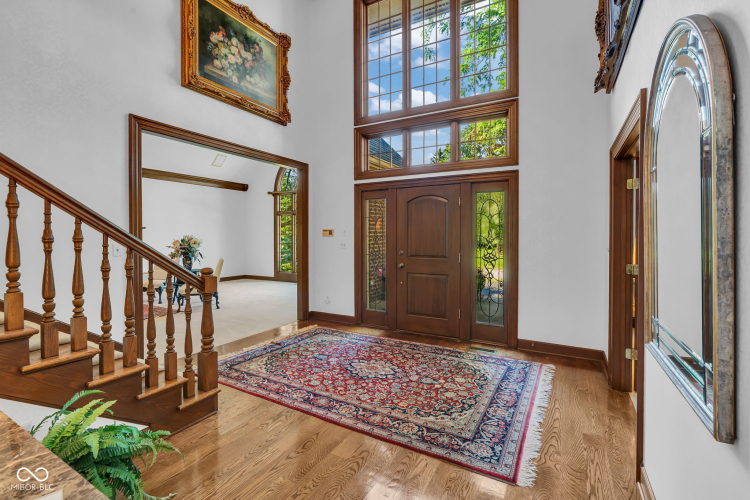 Listing Image 8