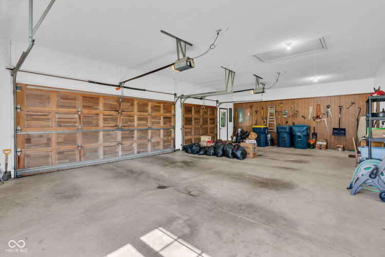 Listing Image 74