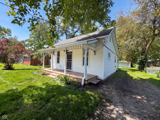 Listing Image 14