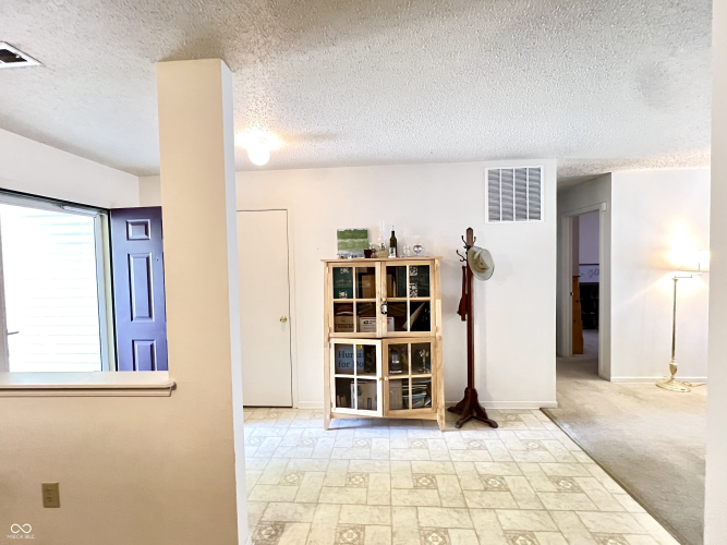 Listing Image 24