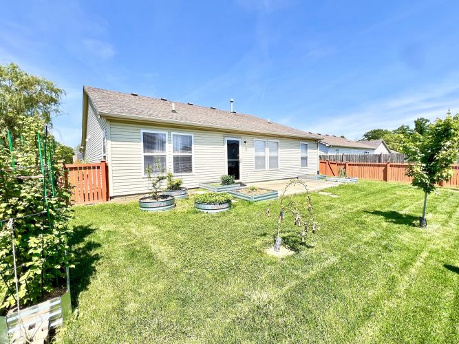 Listing Image 29