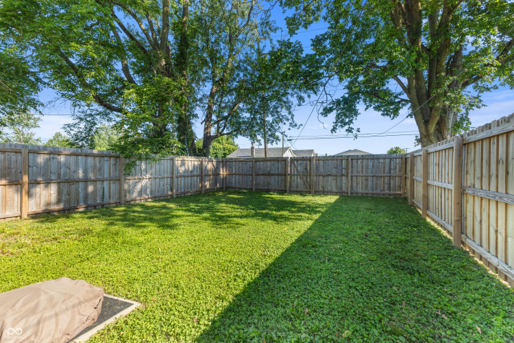 Listing Image 18