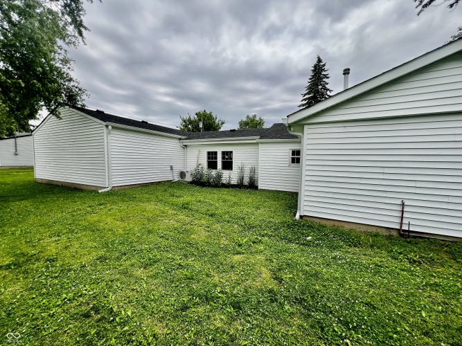Listing Image 13
