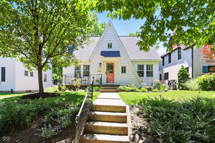 Listing Image 2