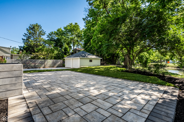 Listing Image 54