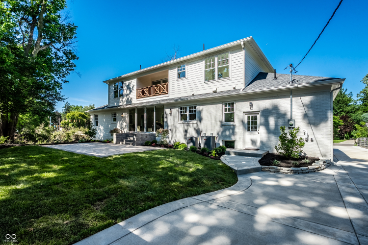 Listing Image 59